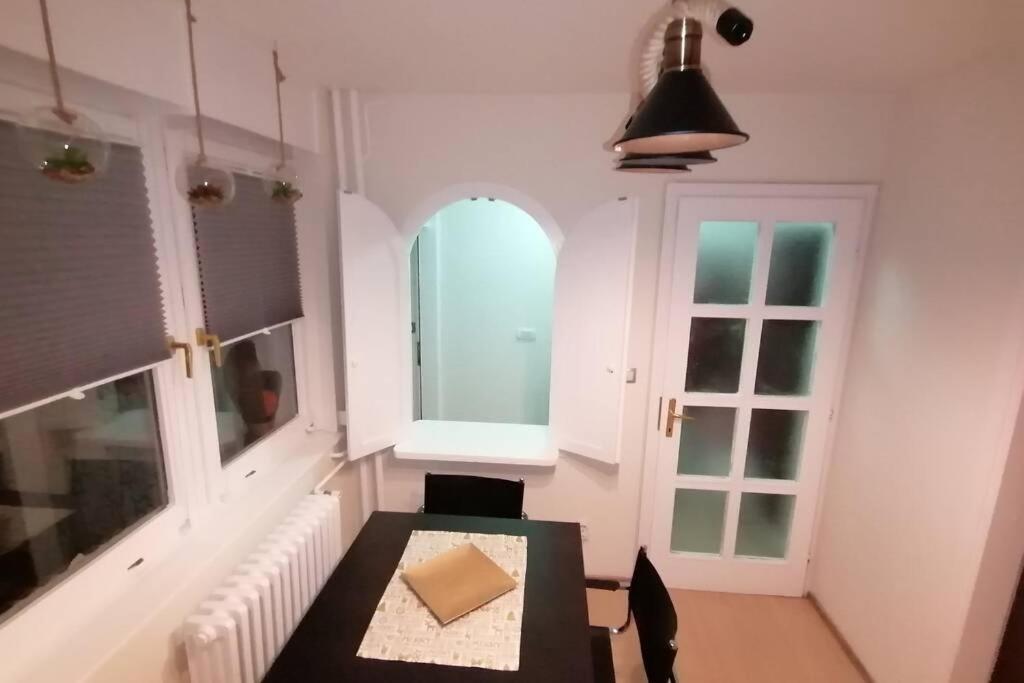 Oasis Felix Apartment Belgrade Extérieur photo